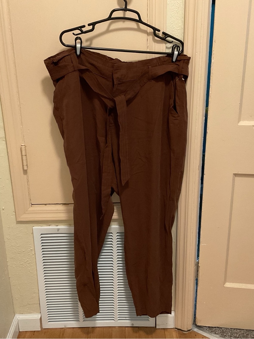 Old Navy Brown Elastic Waist Pants with Tie